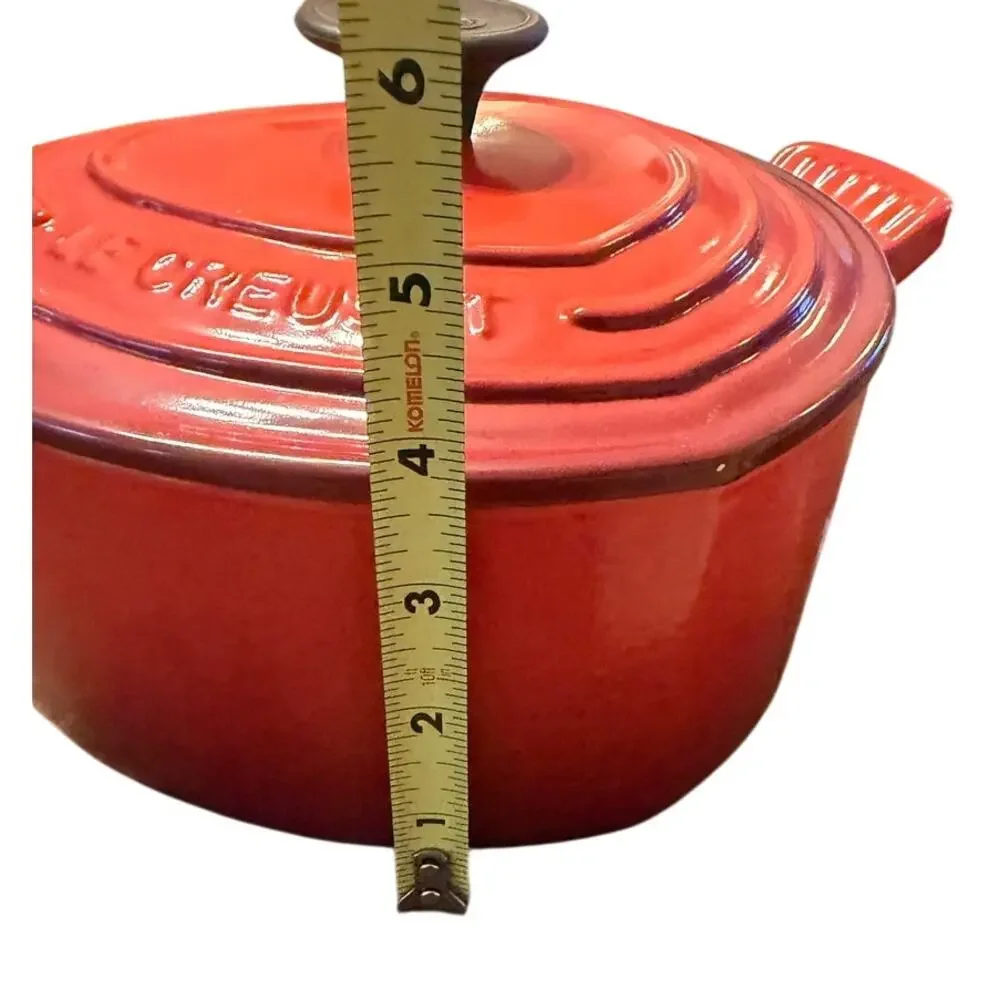 Le Creuset Heart Cast Iron Dutch Oven Cocotte Cerise Red 2 Qt w/ Lid France